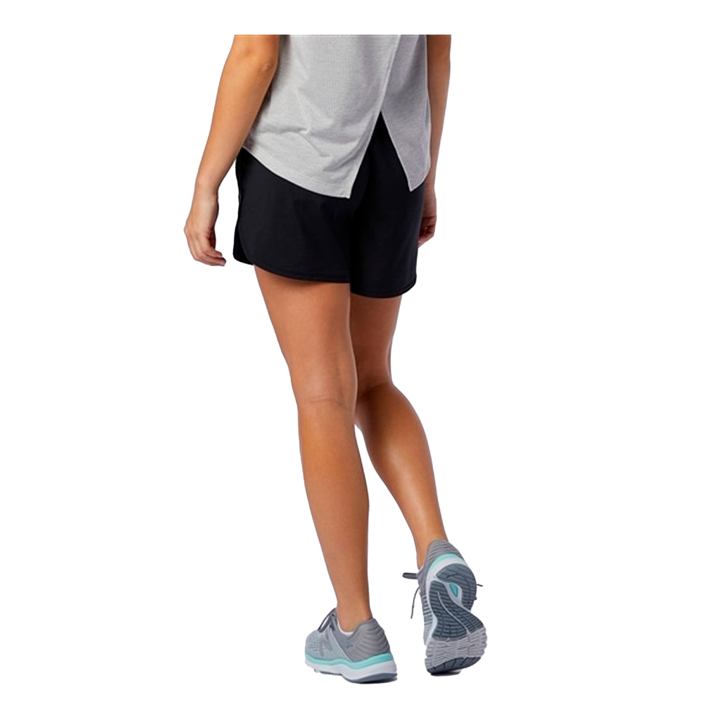 Short de mujer New Balance Accelerate 5 Inch Negro