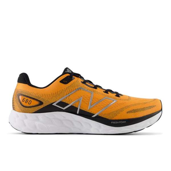 Zapato Performance New Balance 680 v8